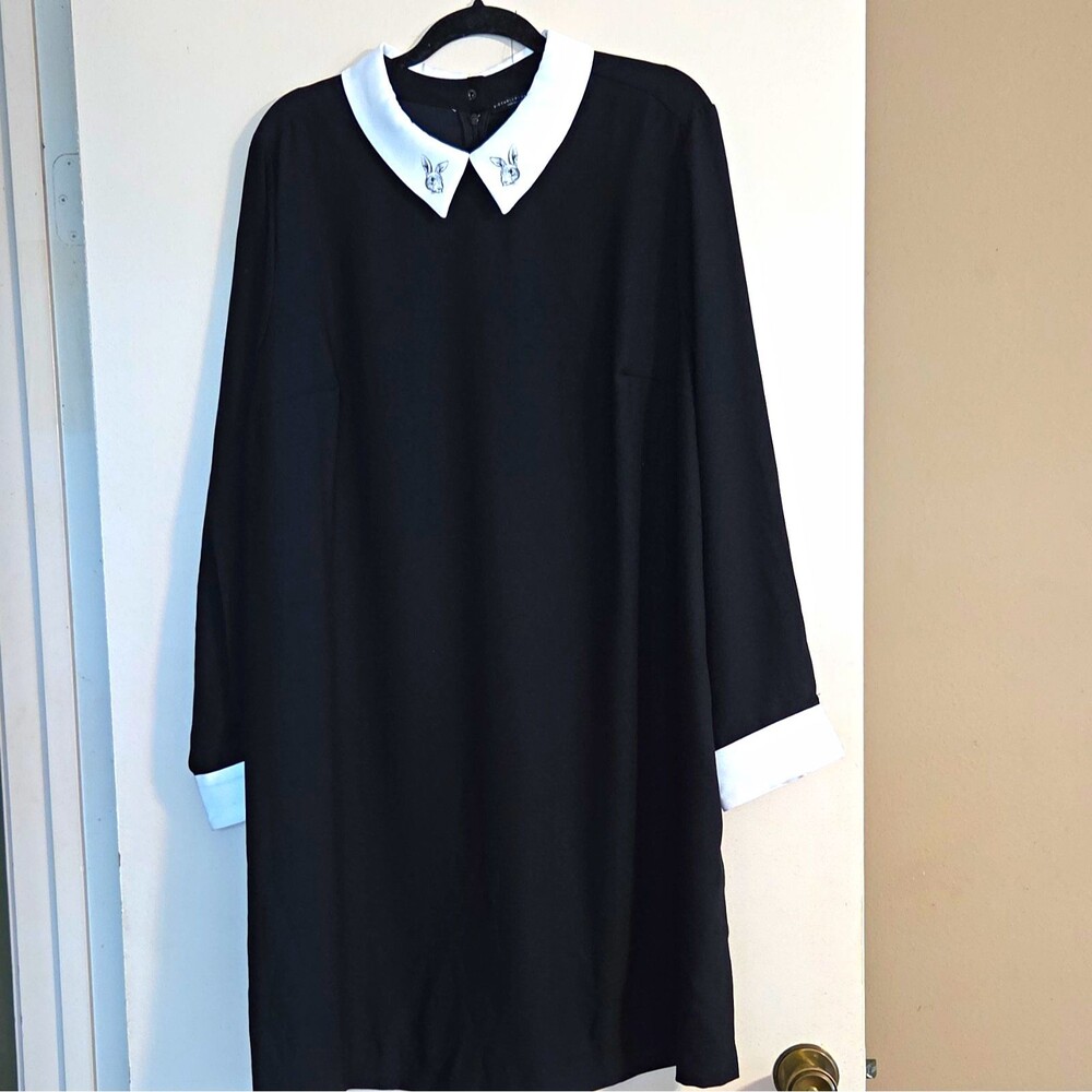Victoria Beckham for Target Black Shift Knee Dress White Collar Bunny Emb 2X